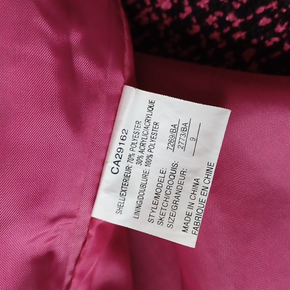 2/$50 Black & Pink Blazer - Size 9 - Picture 8 of 9